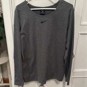 Nike Women’s Dark Gray Crewneck lined Dry-Fit Long Sleeve